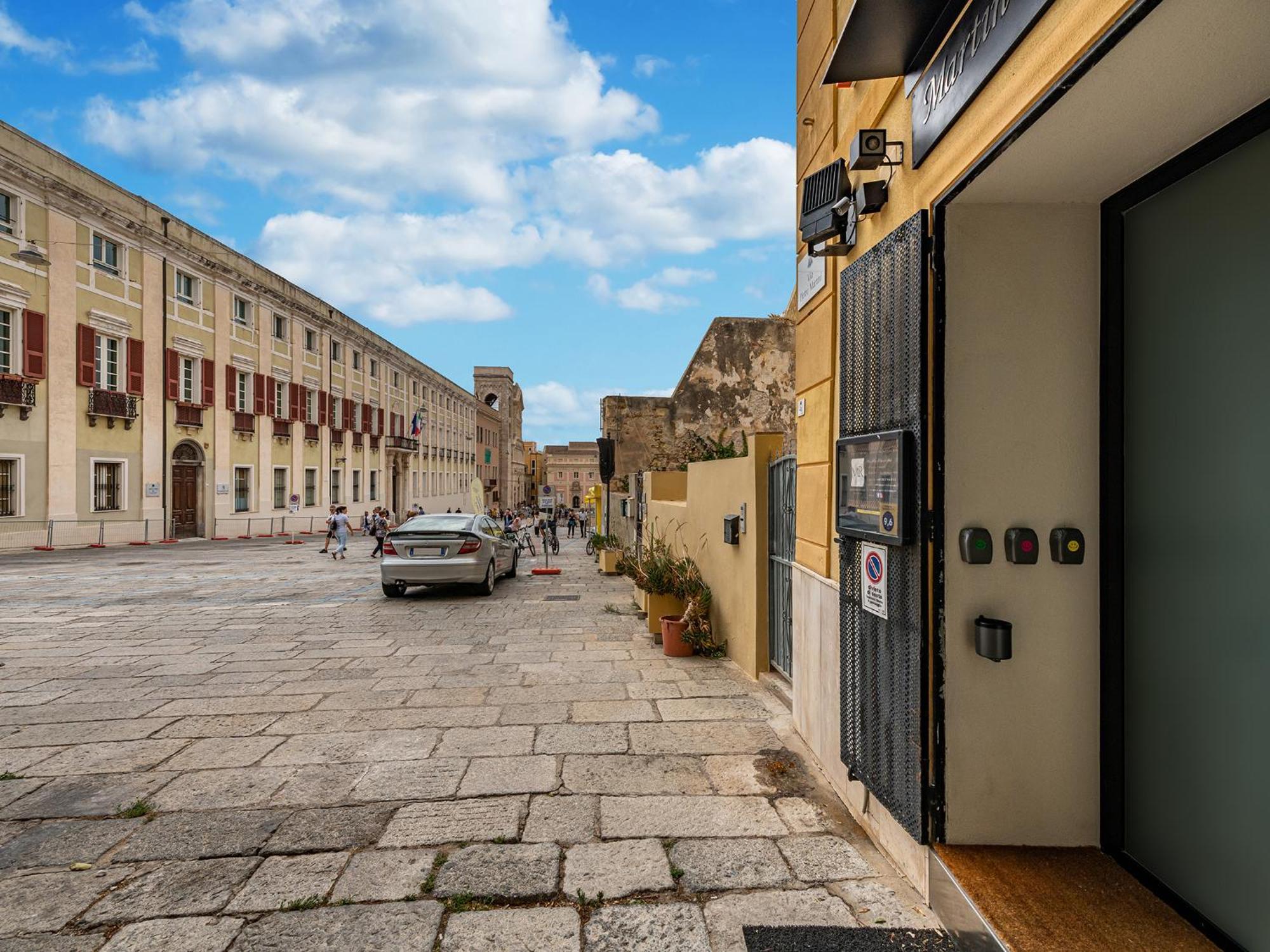 Suite Martini Al Castello 卡利亚里 外观 照片