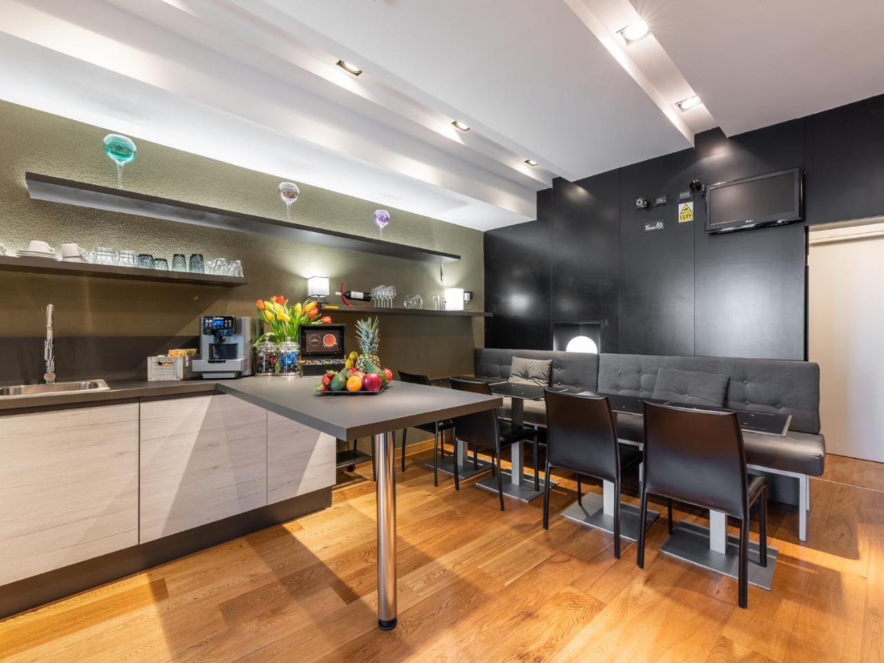 Suite Martini Al Castello 卡利亚里 外观 照片